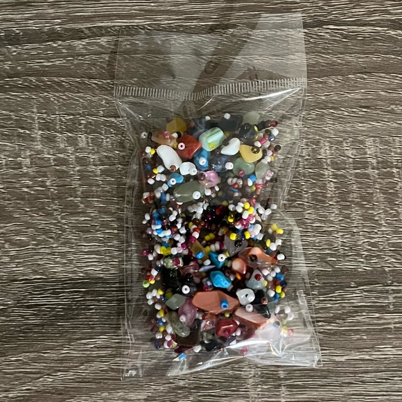 🖤 Colorful Beaded Stone Multi Bracelet Cuff - Picture 8 of 10